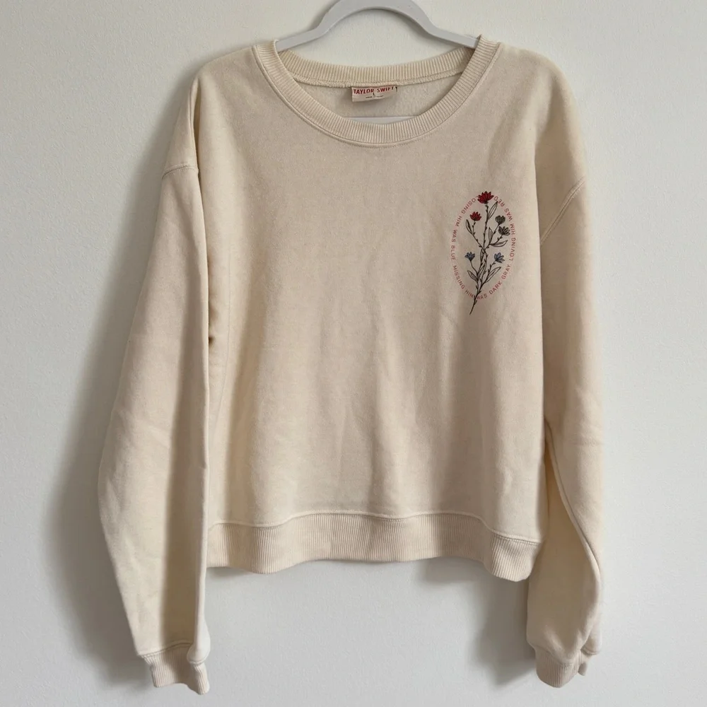 Taylor Swift Loving Him Was Red Crewneck Sweatshirt Size Large Cream Pullover